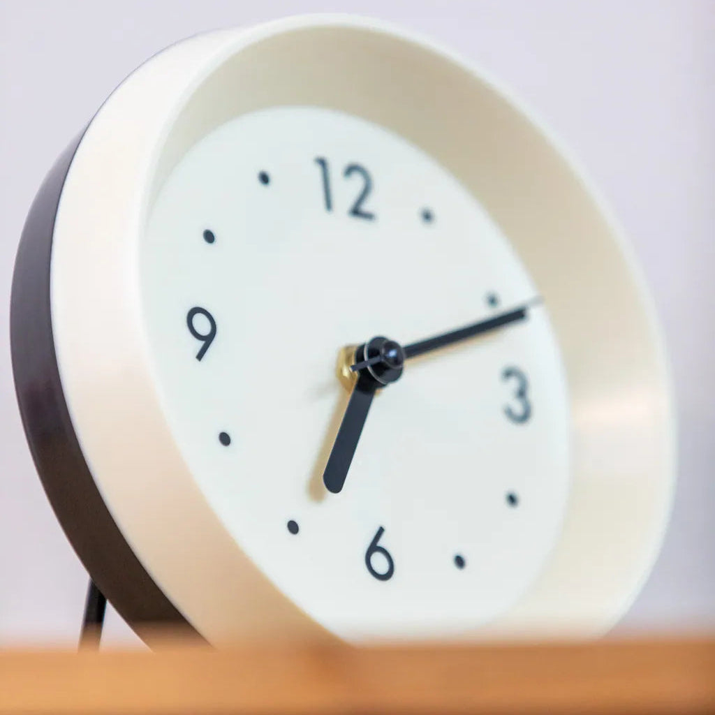 Minimal Ivory Desk Clock - Delicors