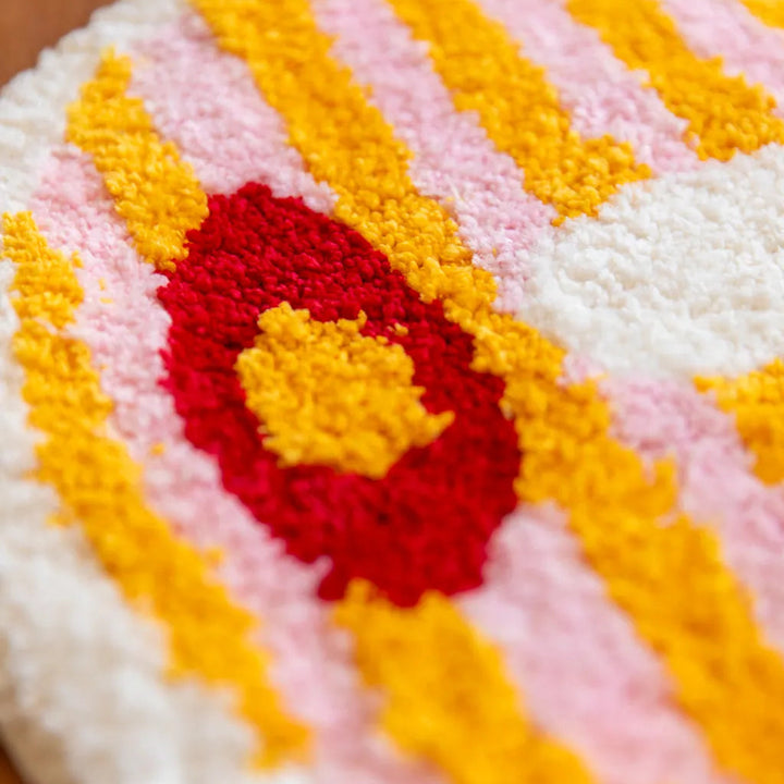 Quirky ArtFace Rug - Delicors