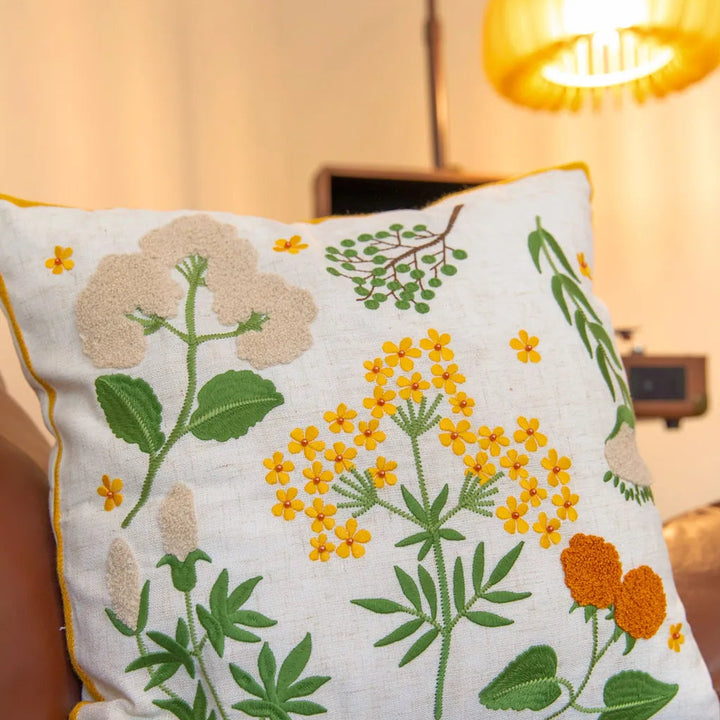 Spring Time Cushion - Delicors