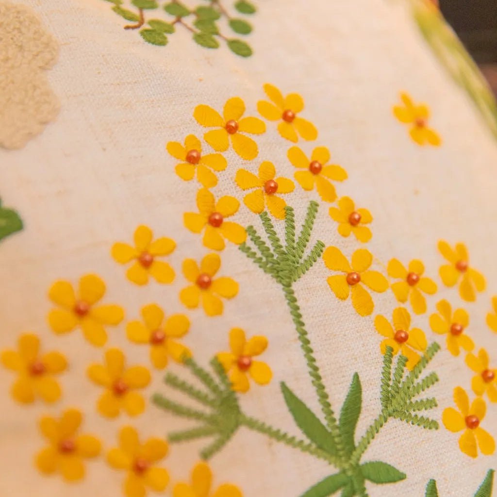 Spring Time Cushion - Delicors
