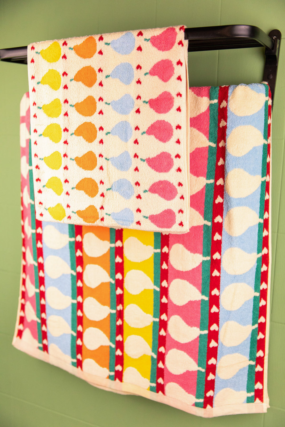 Summer Pear Towel Collection - Delicors