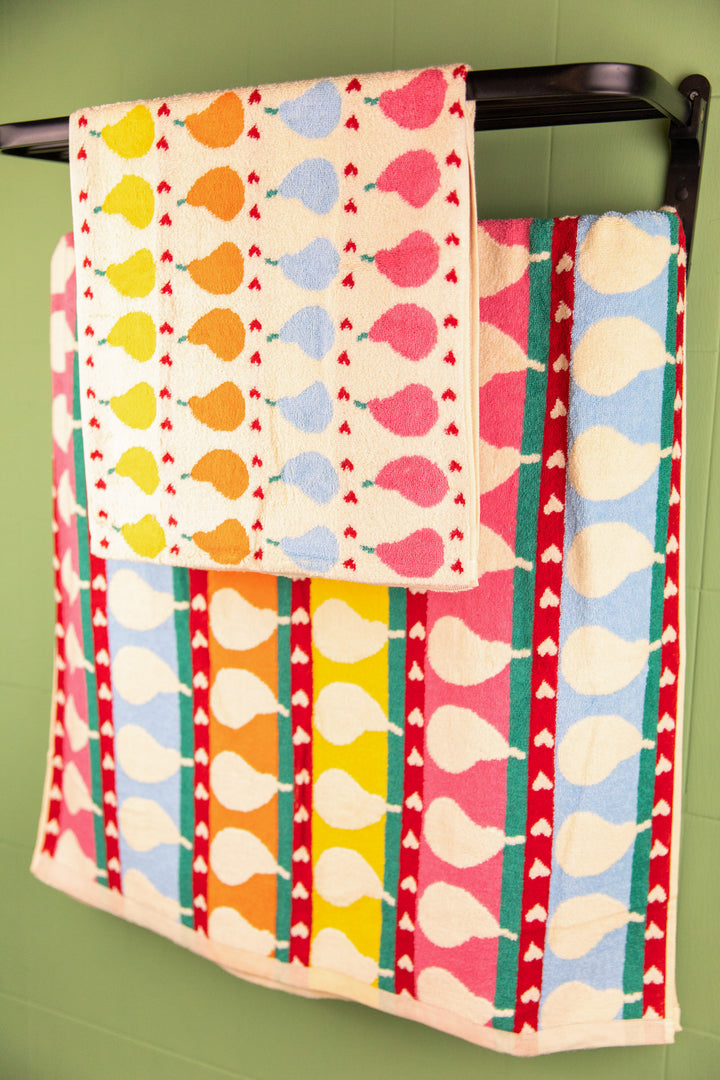 Summer Pear Towel Collection - Delicors