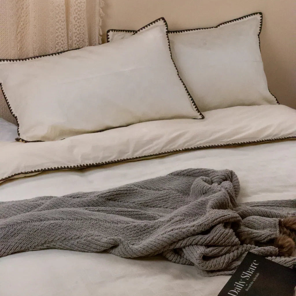 Textural Bedding Set - Delicors