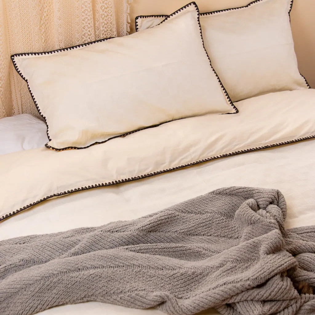 Textural Bedding Set - Delicors