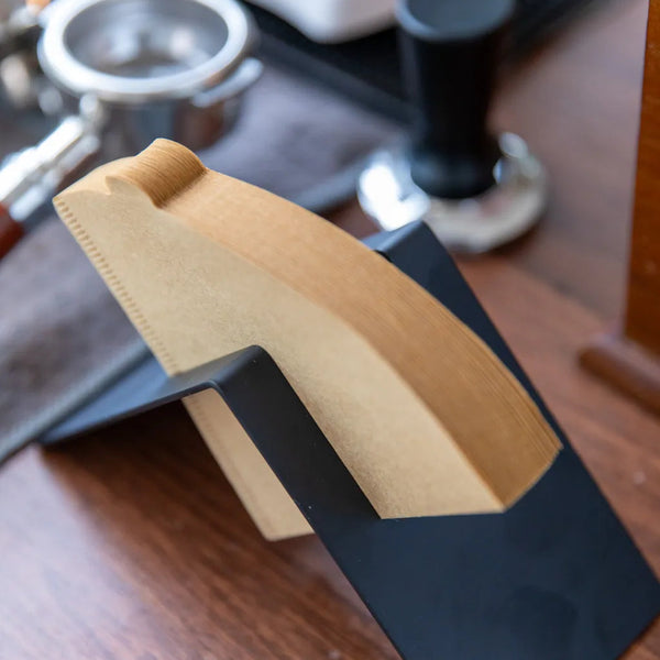 Triangle Coffee Filter Holder & Filter Set - Delicors