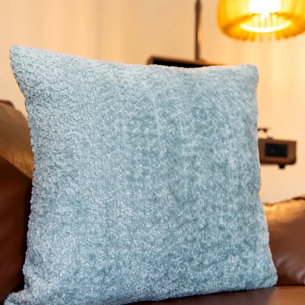 Warm Winter Cushion - Delicors
