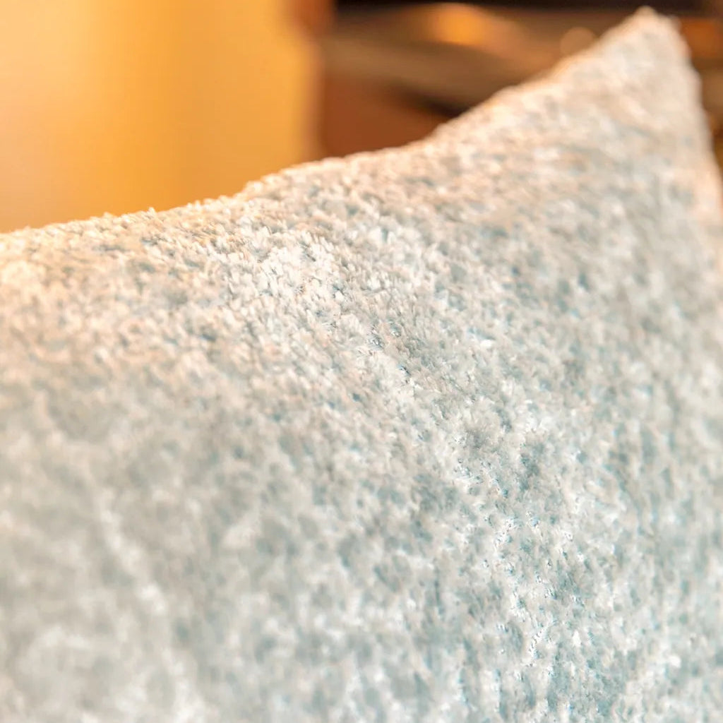Warm Winter Cushion - Delicors