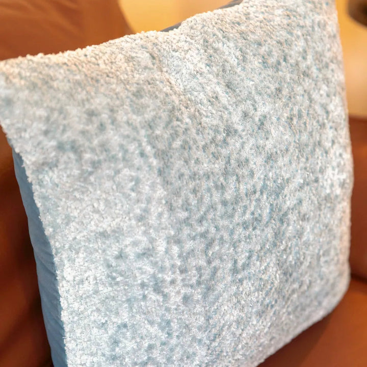 Warm Winter Cushion - Delicors