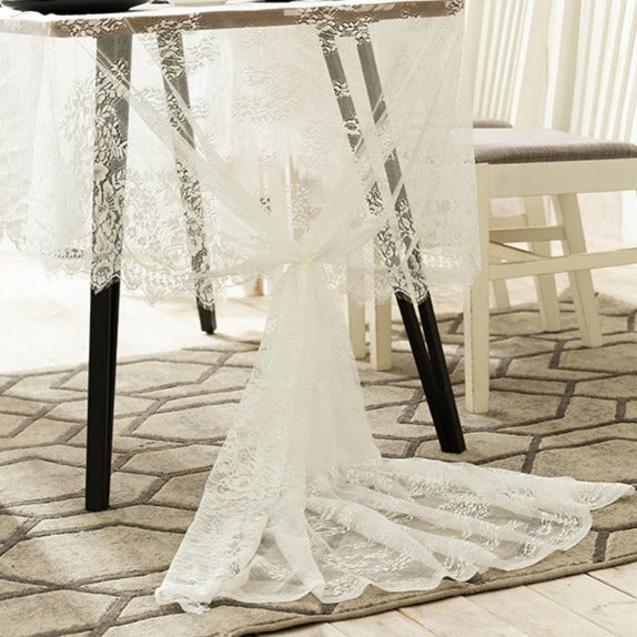 Cloudy White Lace Table Cloth