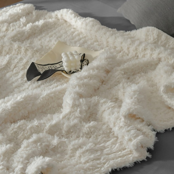 Cuddle Blanket Collection White