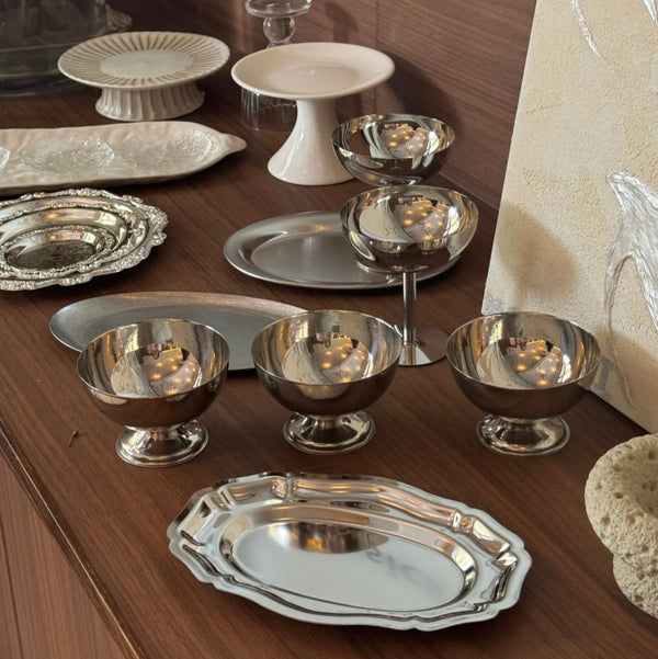 Royal Garland Metal Plate Collection