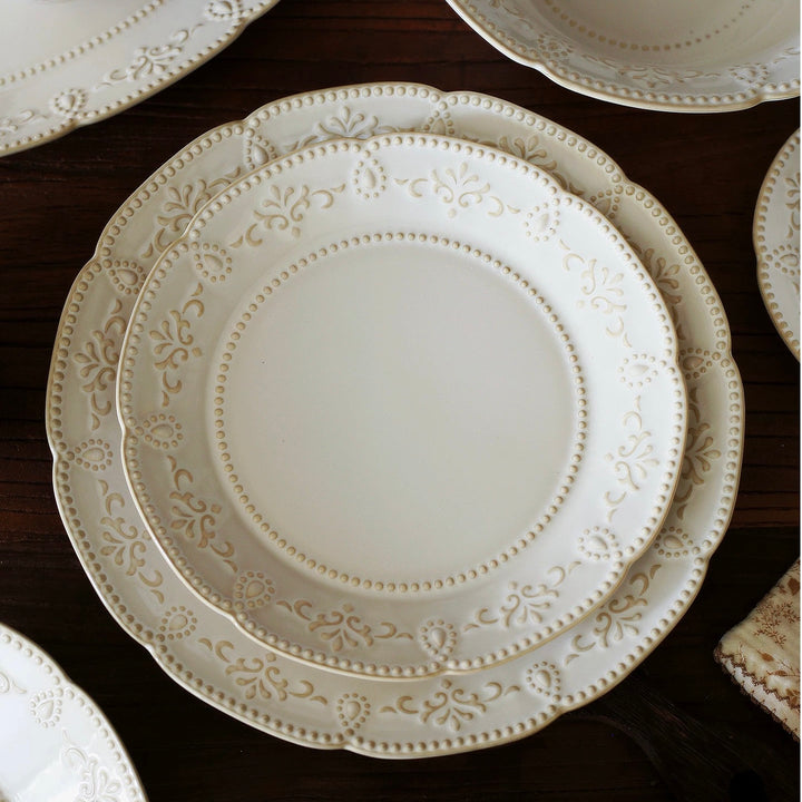 Lace Pearl Dinnerware