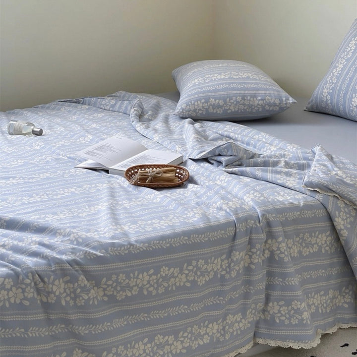 Forget-Me-Not Summer Quilted Blanket