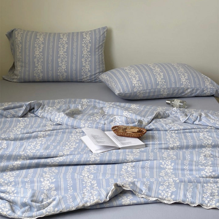 Forget-Me-Not Summer Quilted Blanket