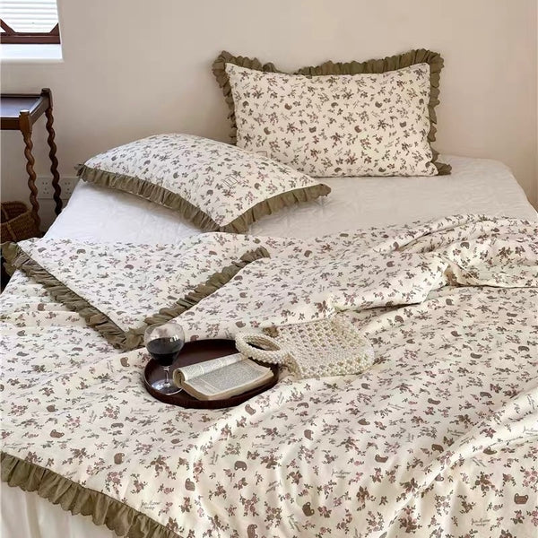 Blush Sage Summer Quilted Blanket