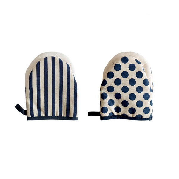 Cookie's Best Friend Oven Mitts Set