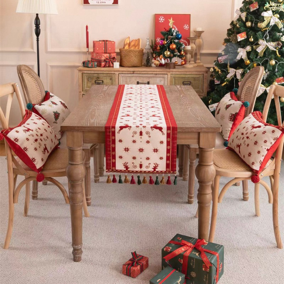 Reindeer Twins Table Runner