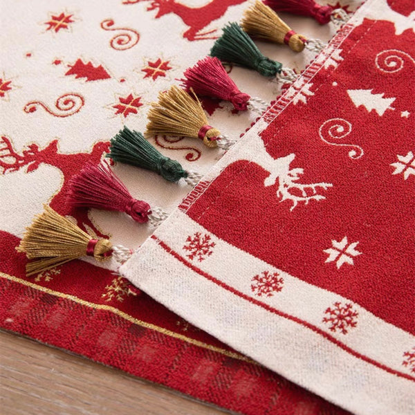 Reindeer Twins Table Runner