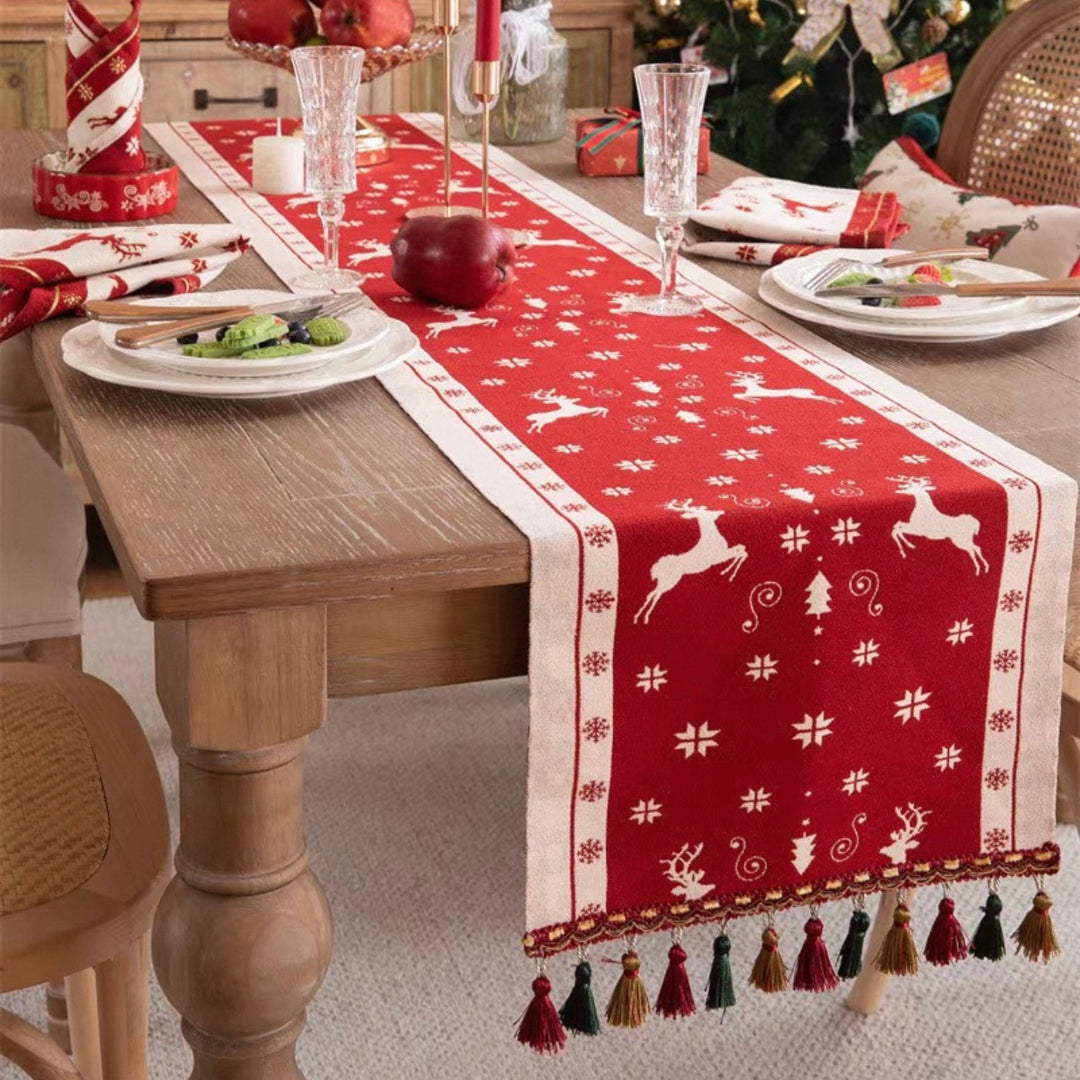 Reindeer Twins Table Runner