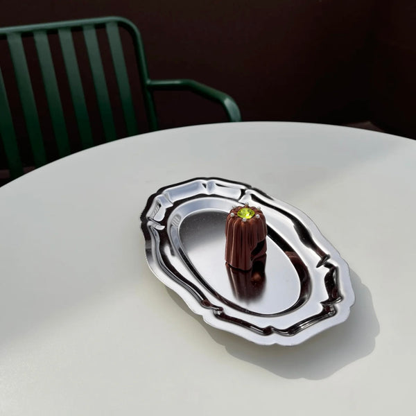 Royal Garland Metal Plate