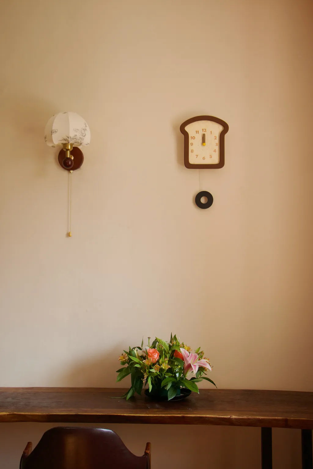 Loaf Wall Clock -- Delicors