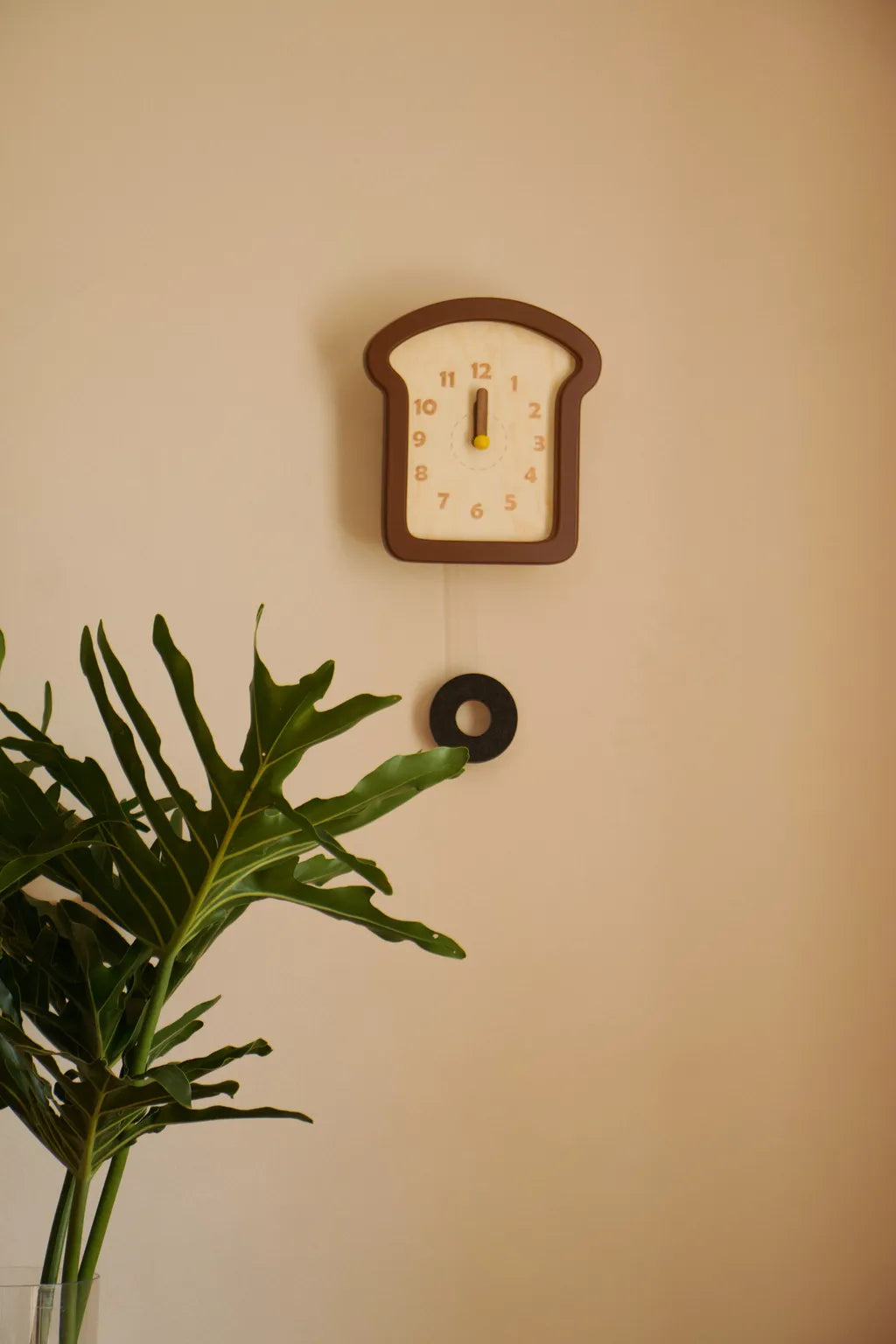 Loaf Wall Clock -- Delicors