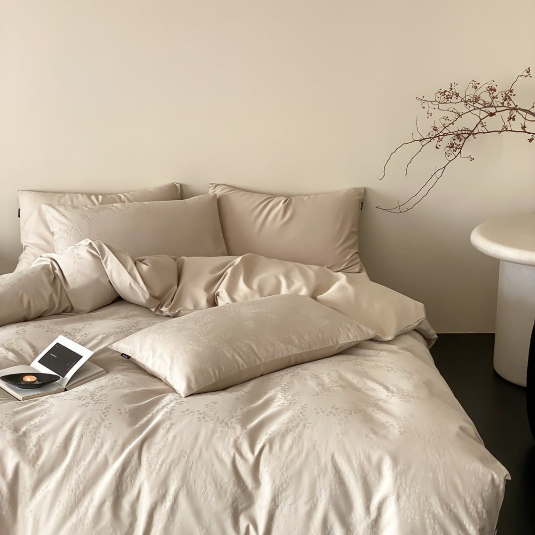 Foliage Jacquard Bedding Set