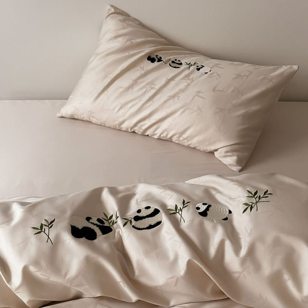 Panda Monochrome Luxury Bedding Set
