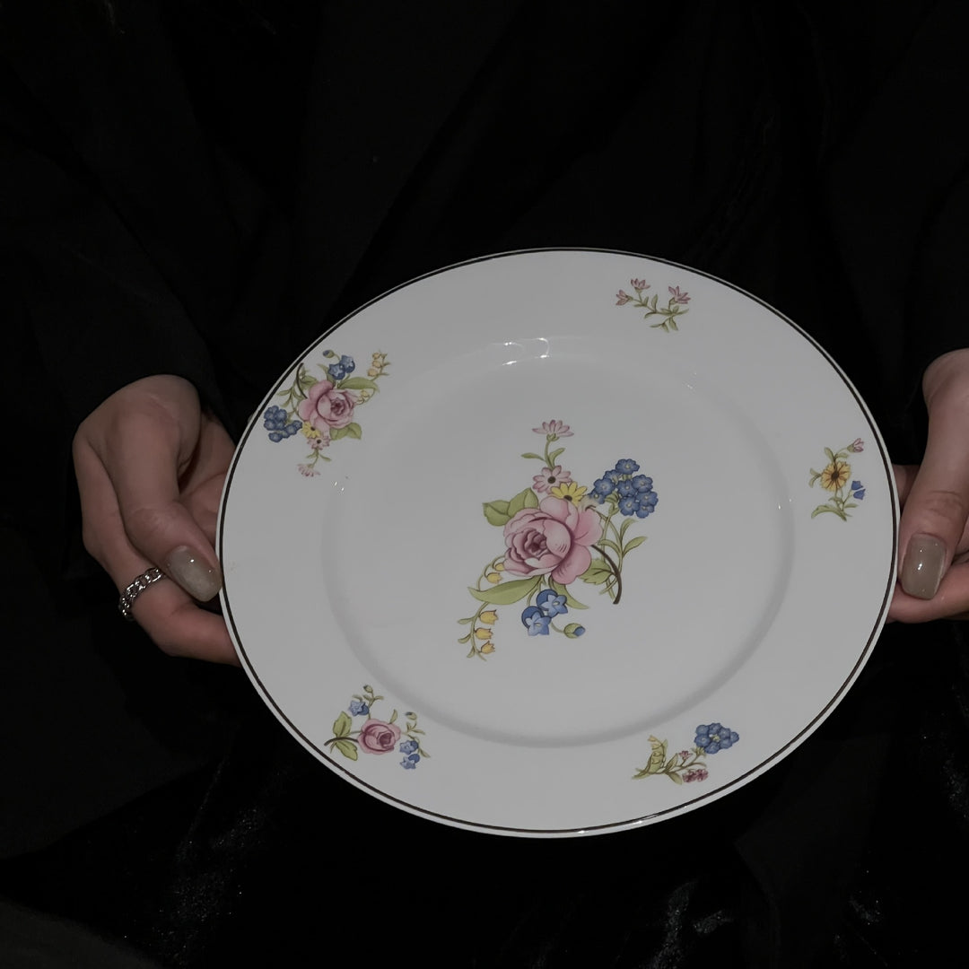 Floral Vintage Cup