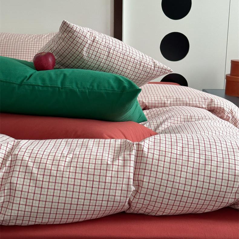 Classic Checkered  Bedding Collection