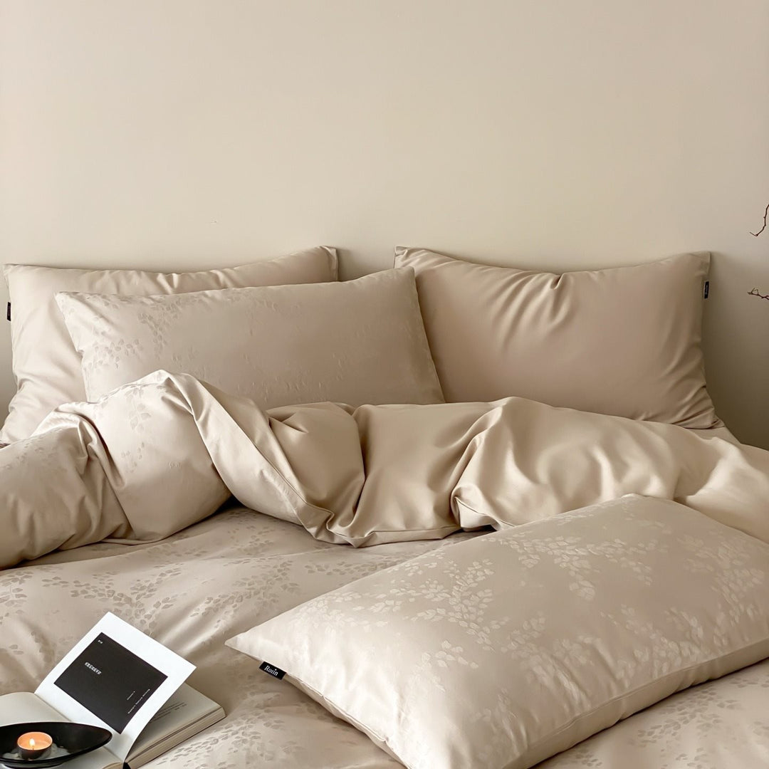 Foliage Jacquard Bedding Set
