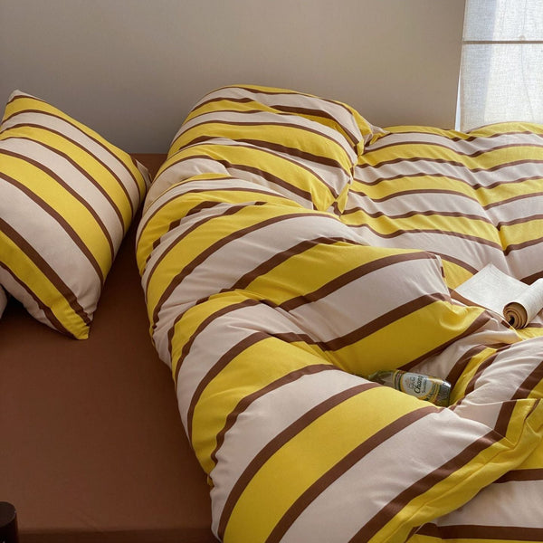 Lively Shades Cotton Bedding Set
