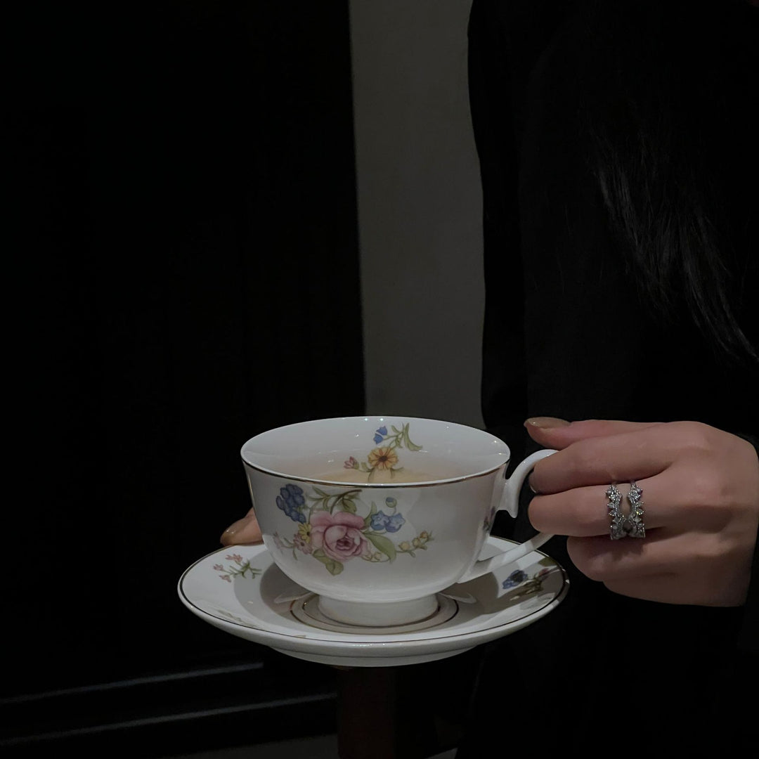 Floral Vintage Cup