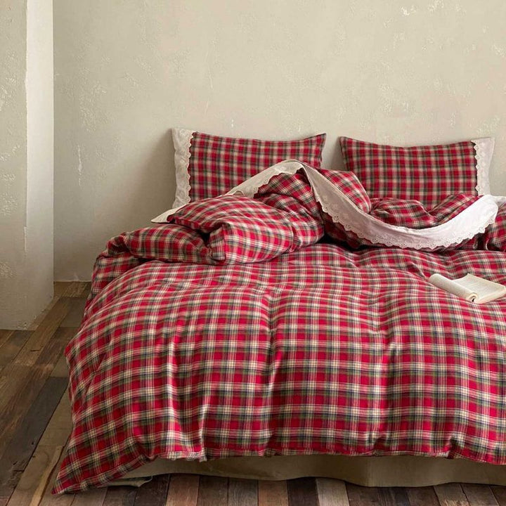 Vintage Red Checkered Bedding Set Collection
