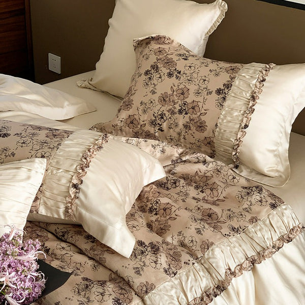 The Oasis Luxe Bedding Set
