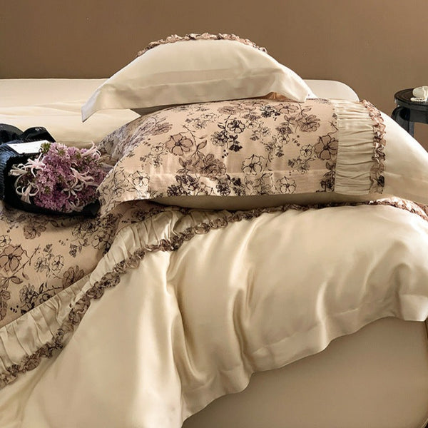 The Oasis Luxe Bedding Set