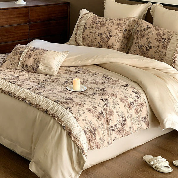 The Oasis Luxe Bedding Set