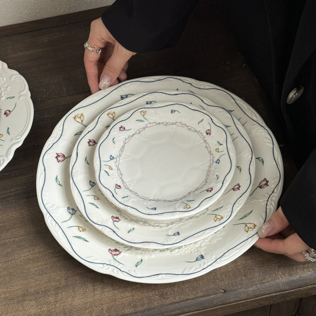 Floral White Plate Set