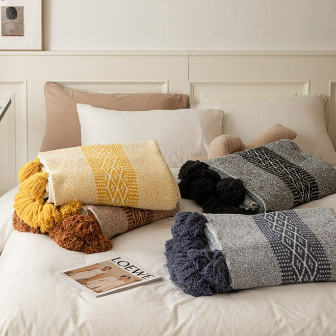 Gypsy Pom Pom Blanket