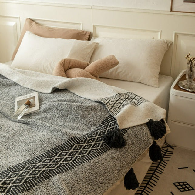 Gypsy Pom Pom Blanket