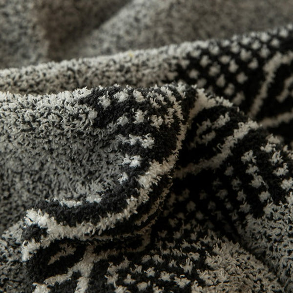 Gypsy Pom Pom Blanket