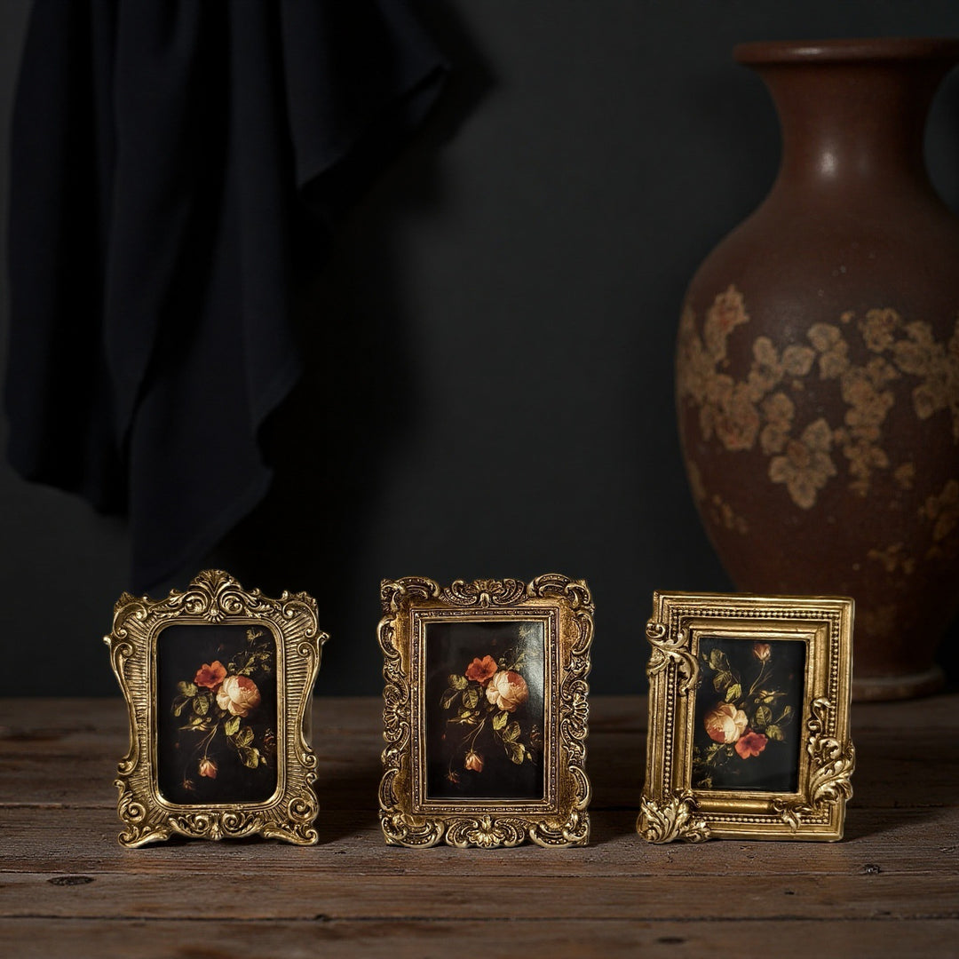 Ornate Scroll Frame Set