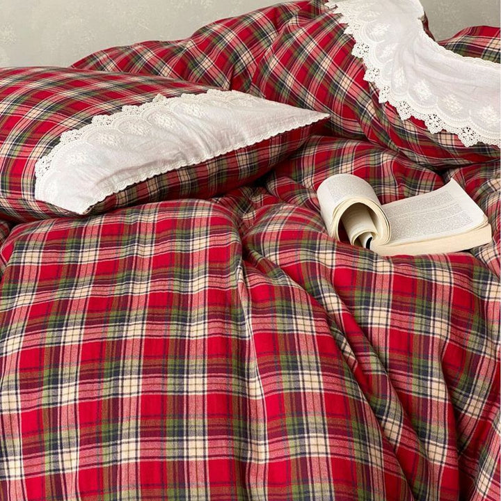 Vintage Red Checkered Bedding Set Collection