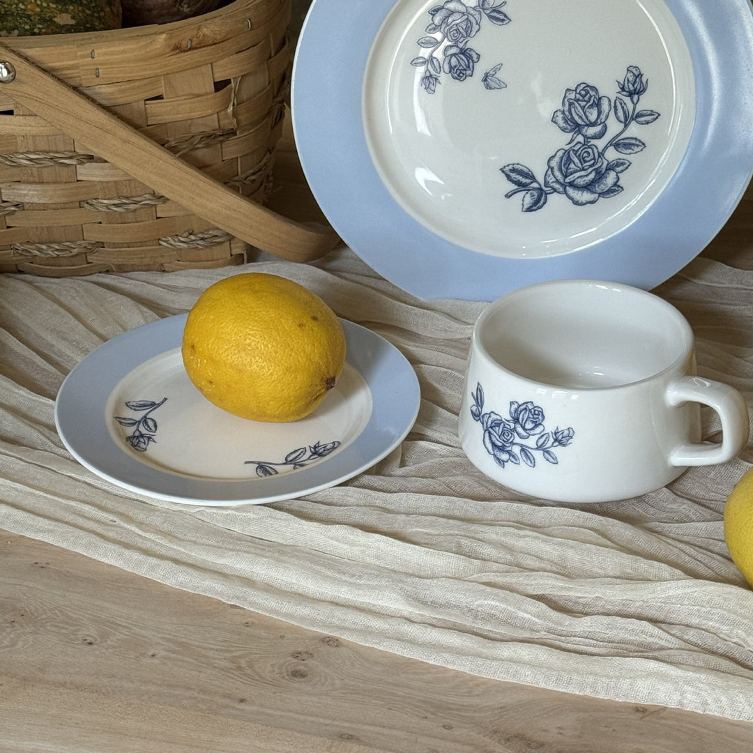 Blue Blossom Cup Set