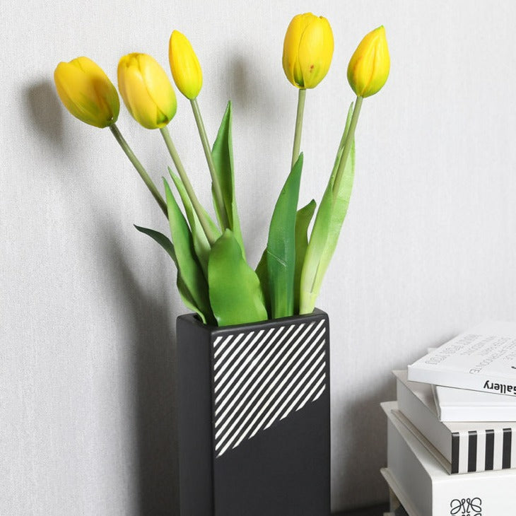 Black & White Abstract Vase Collection