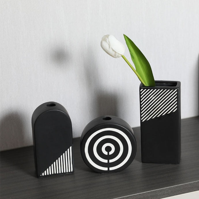 Black & White Abstract Vase Collection