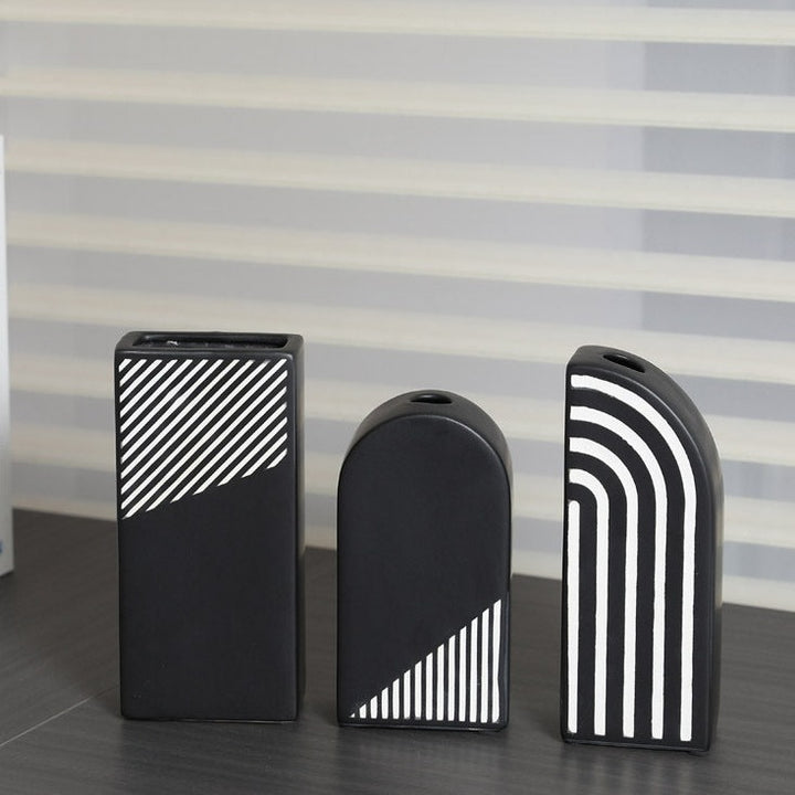 Black & White Abstract Vase Collection