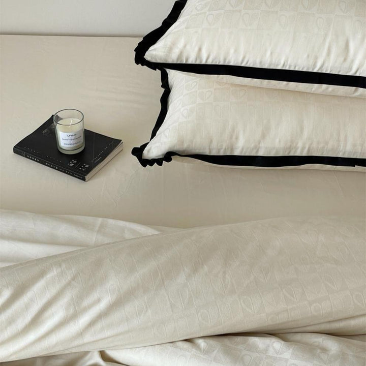 Black Lined Heart Bedding Set