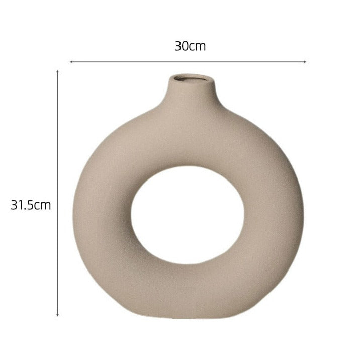 Opulent Interlocking Rings Vase