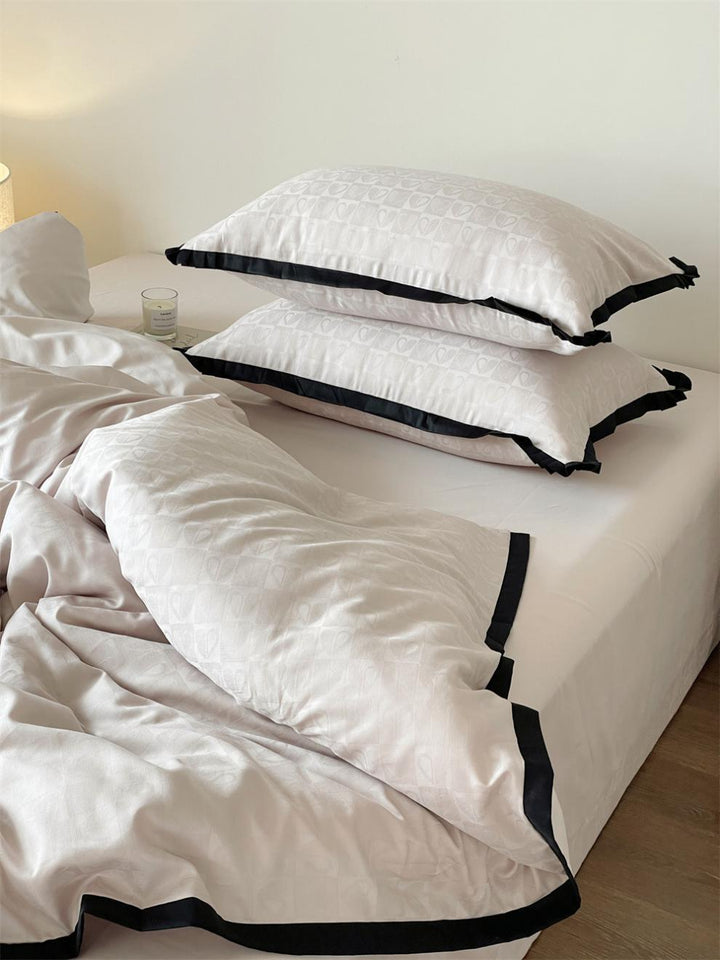 Black Lined Heart Bedding Set